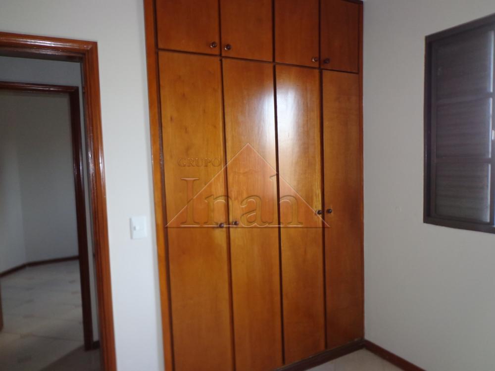 Alugar Apartamentos / Apartamento em Ribeirão Preto R$ 900,00 - Foto 4