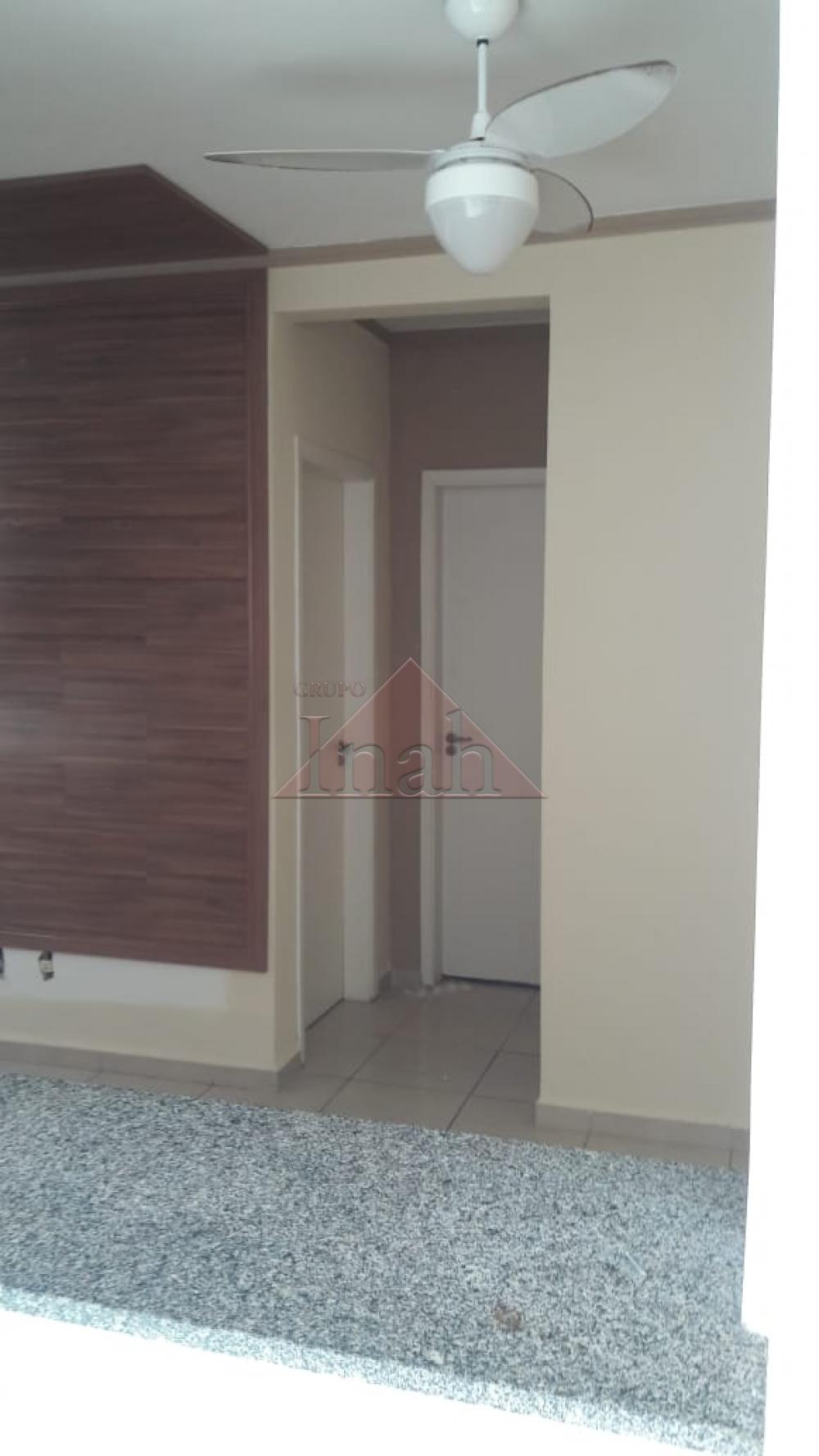 Alugar Apartamentos / Apartamento em Ribeirão Preto R$ 700,00 - Foto 1