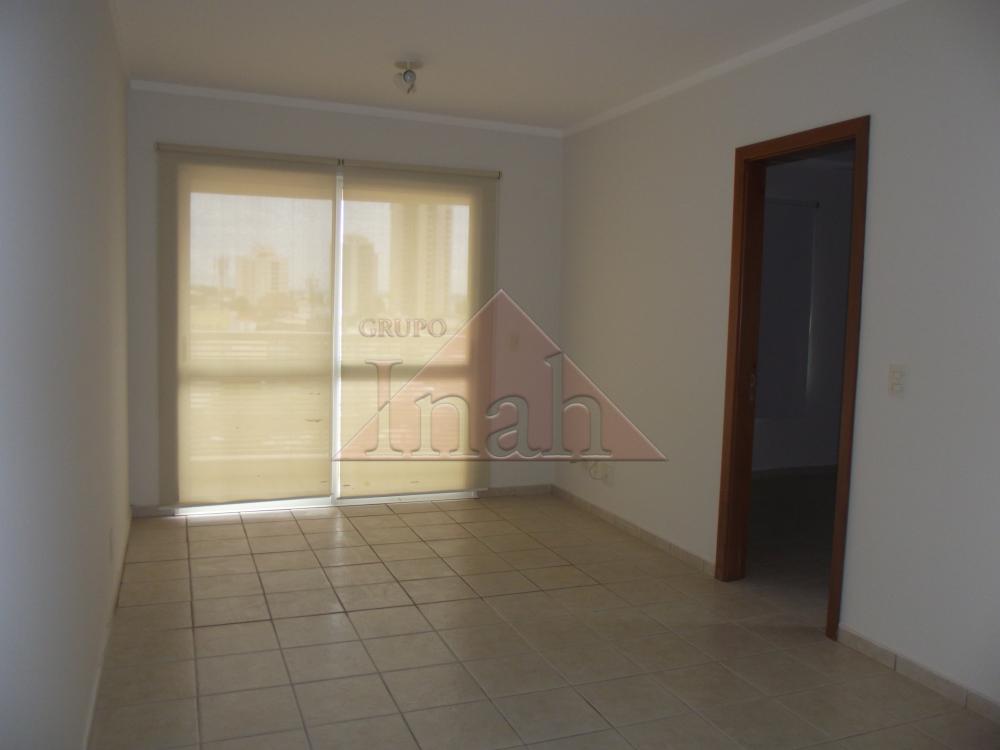 Alugar Apartamentos / Apartamento em Ribeirão Preto R$ 900,00 - Foto 16