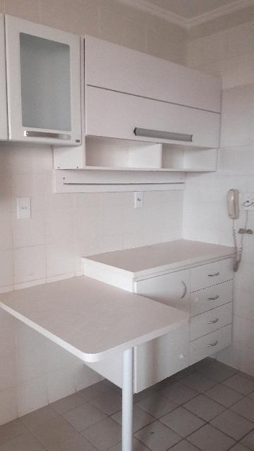 Alugar Apartamentos / Apartamento em Ribeirão Preto R$ 600,00 - Foto 10