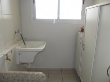 Alugar Apartamentos / Apartamento em Ribeirão Preto R$ 900,00 - Foto 47