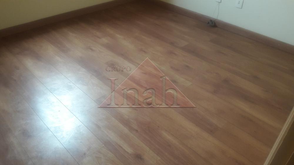 Alugar Apartamentos / Apartamento em Ribeirão Preto R$ 800,00 - Foto 4