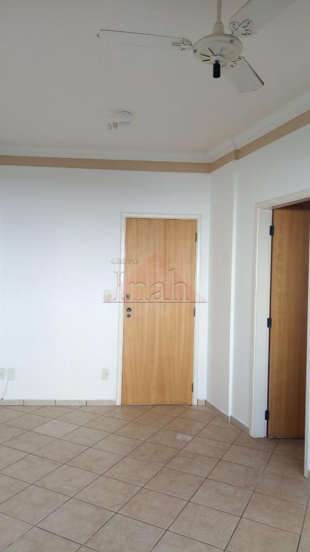 Alugar Apartamentos / Apartamento em Ribeirão Preto R$ 900,00 - Foto 2