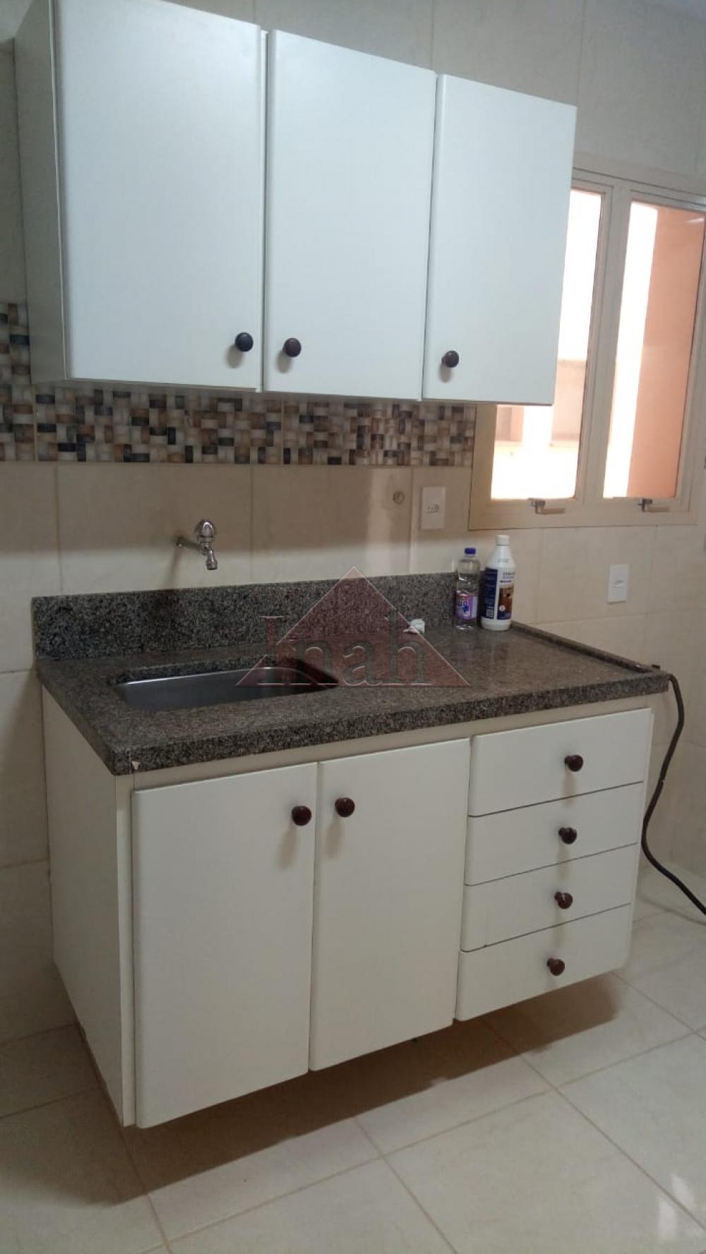 Alugar Apartamentos / Apartamento em Ribeirão Preto R$ 800,00 - Foto 11