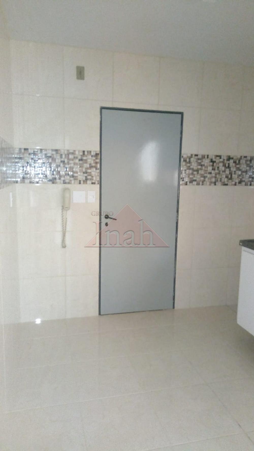 Alugar Apartamentos / Apartamento em Ribeirão Preto R$ 800,00 - Foto 13