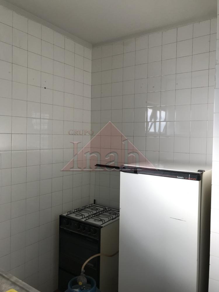 Comprar Apartamentos / Apartamento em Sumaré R$ 120.000,00 - Foto 2