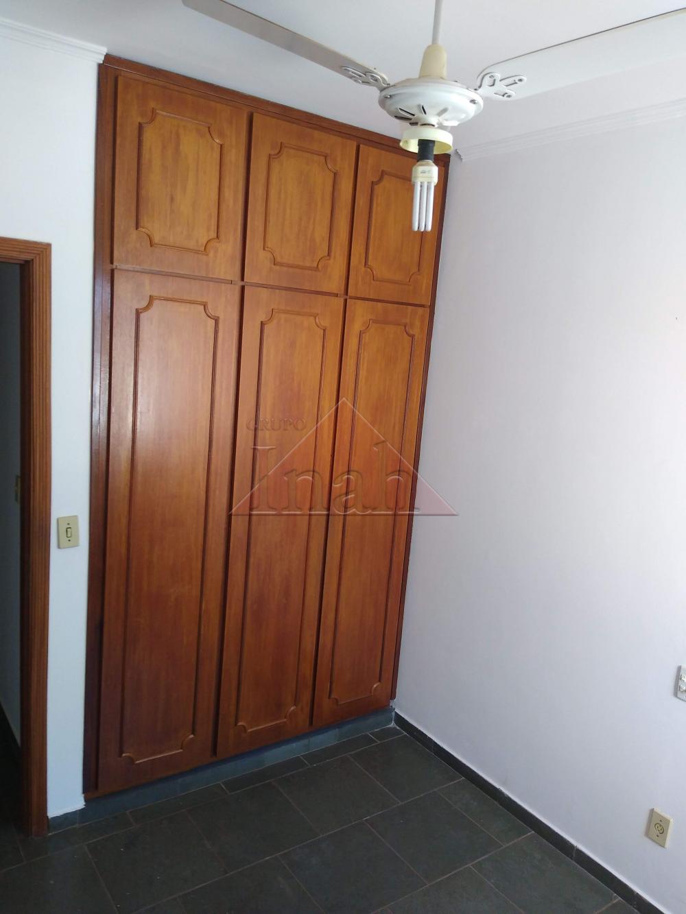 Alugar Apartamentos / Apartamento em Ribeirão Preto R$ 1.100,00 - Foto 10