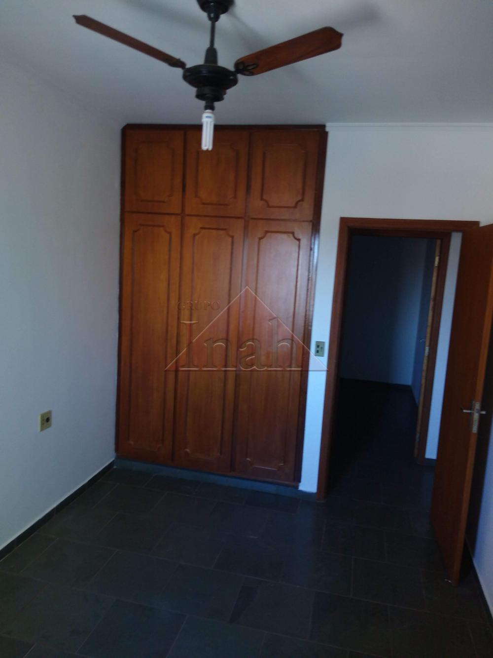 Alugar Apartamentos / Apartamento em Ribeirão Preto R$ 1.100,00 - Foto 11