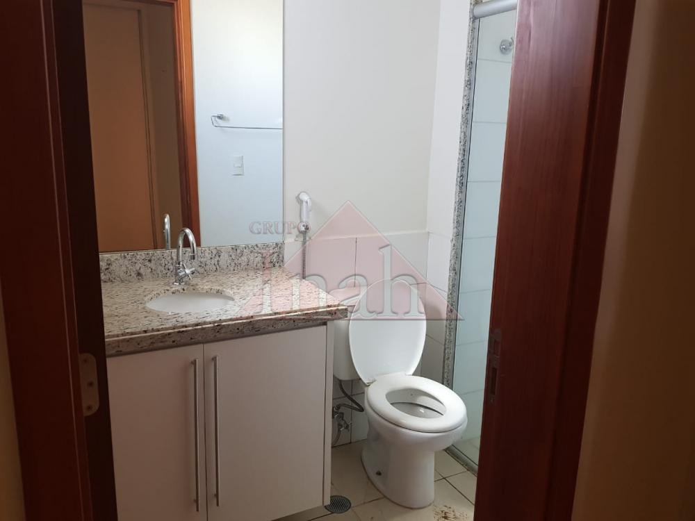 Alugar Apartamentos / Apartamento em Ribeirão Preto R$ 700,00 - Foto 2