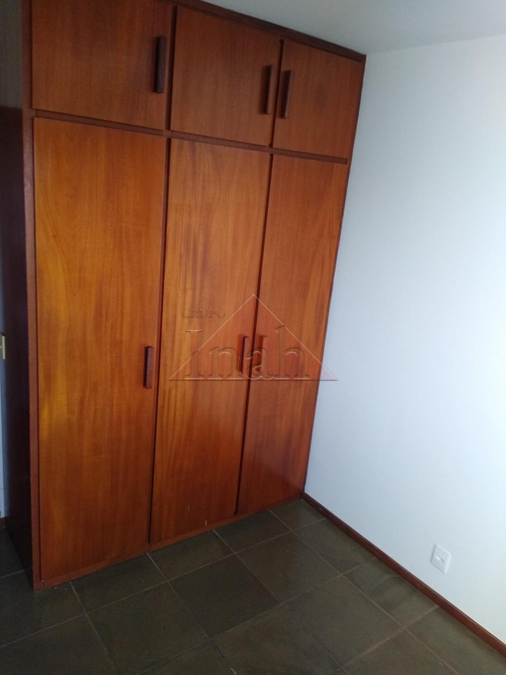 Alugar Apartamentos / Apartamento em Ribeirão Preto R$ 1.000,00 - Foto 4