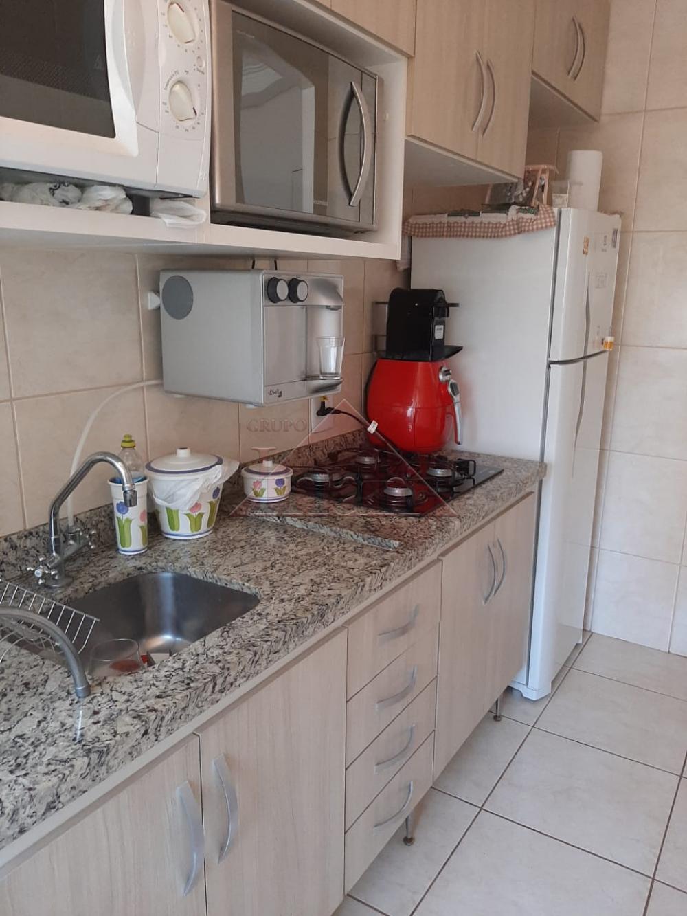 Alugar Apartamentos / Apartamento em Ribeirão Preto R$ 800,00 - Foto 5