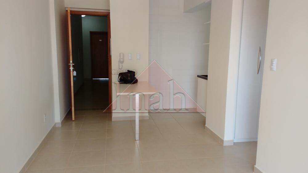 Alugar Apartamentos / Apartamento em Ribeirão Preto R$ 1.000,00 - Foto 9