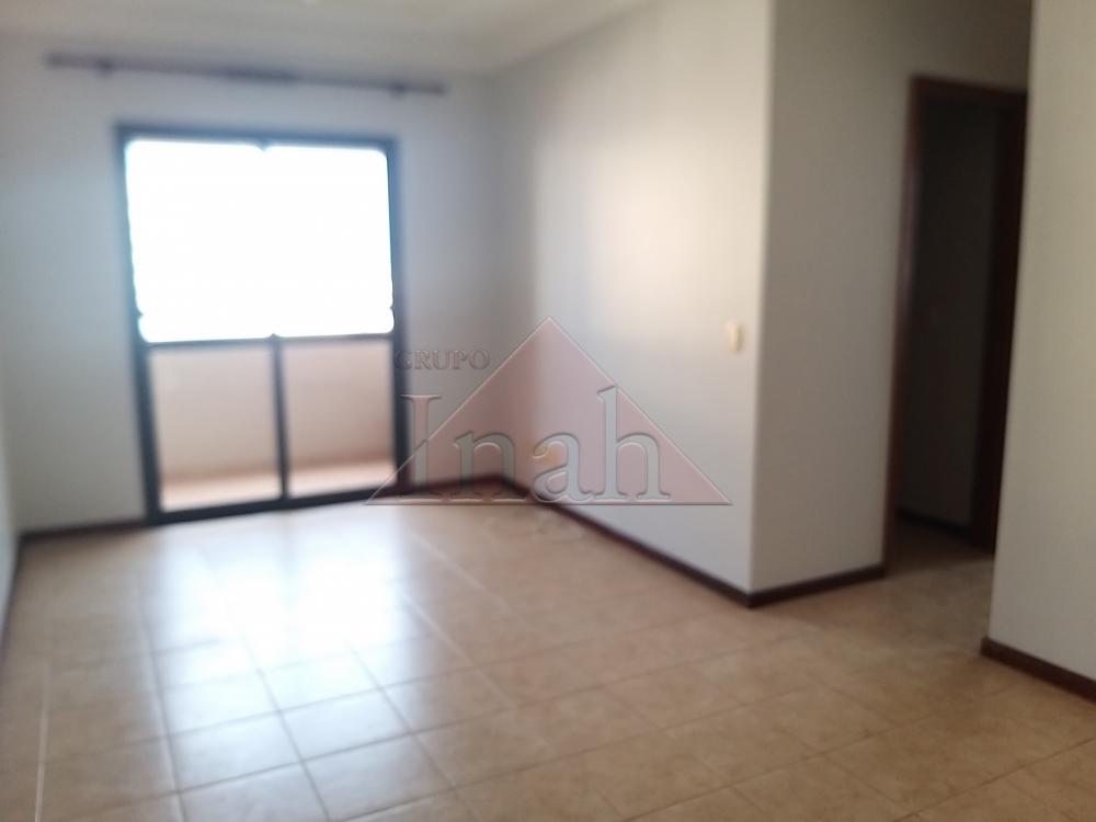 Alugar Apartamentos / Apartamento em Ribeirão Preto R$ 1.100,00 - Foto 1
