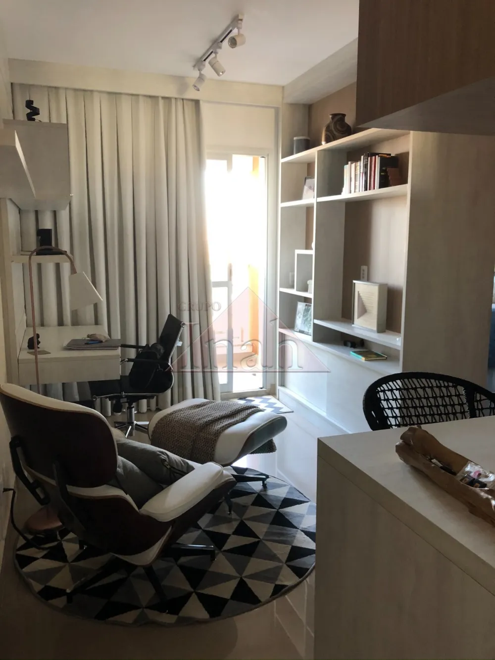 Alugar Apartamentos / Apartamento em Ribeirão Preto R$ 1.700,00 - Foto 1