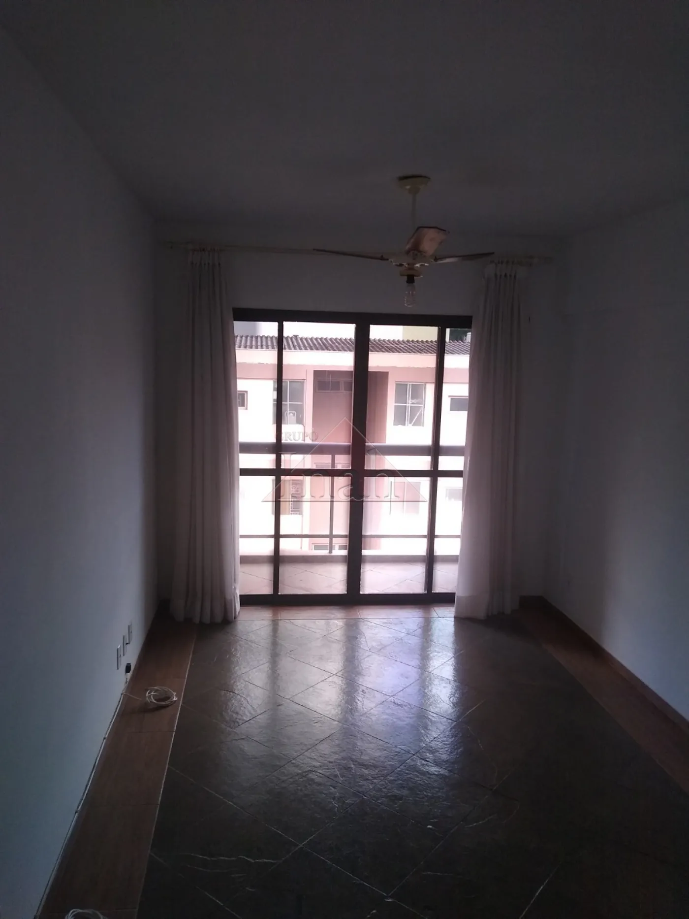 Alugar Apartamentos / Apartamento em Ribeirão Preto R$ 950,00 - Foto 3