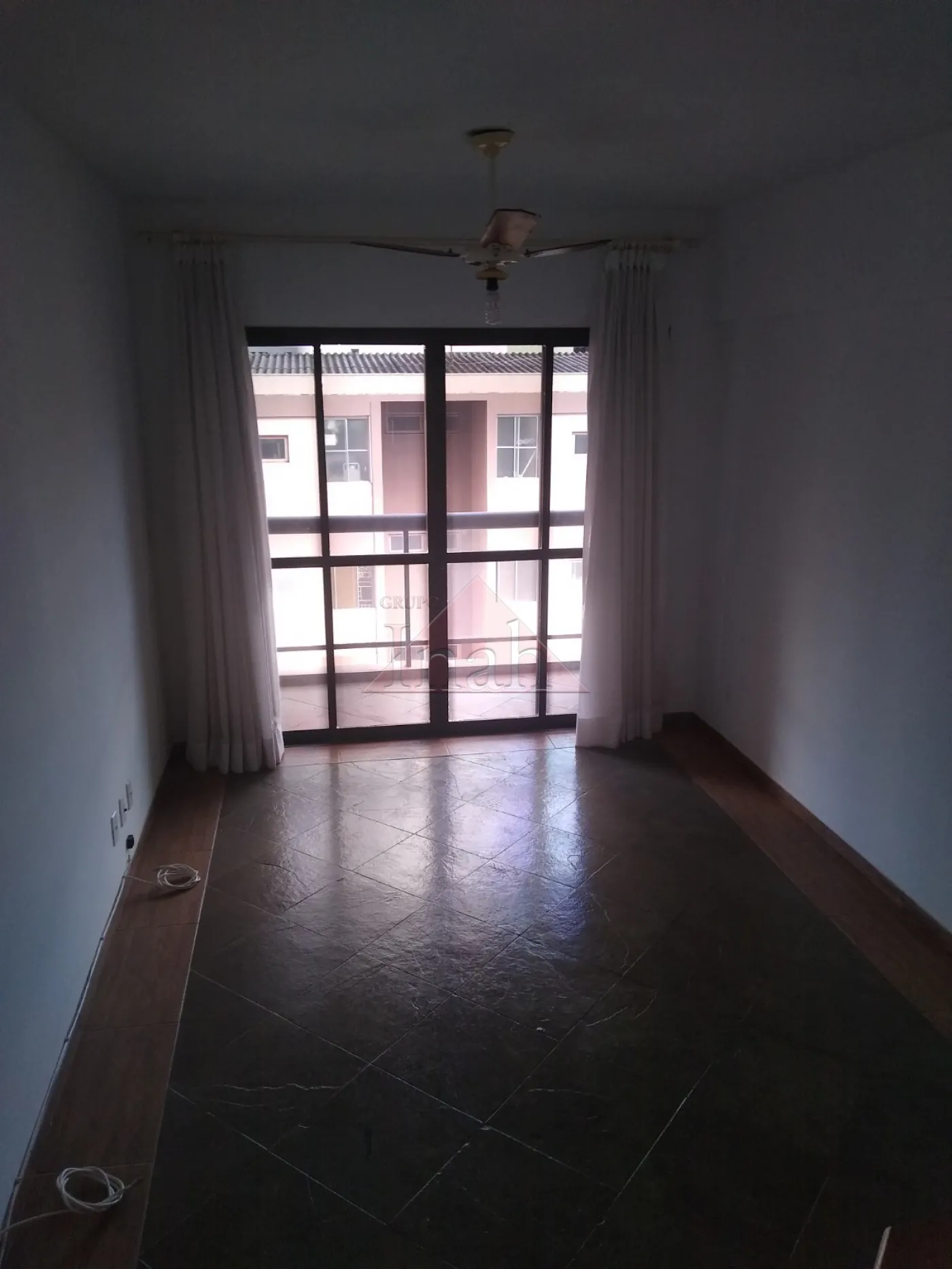 Alugar Apartamentos / Apartamento em Ribeirão Preto R$ 950,00 - Foto 8