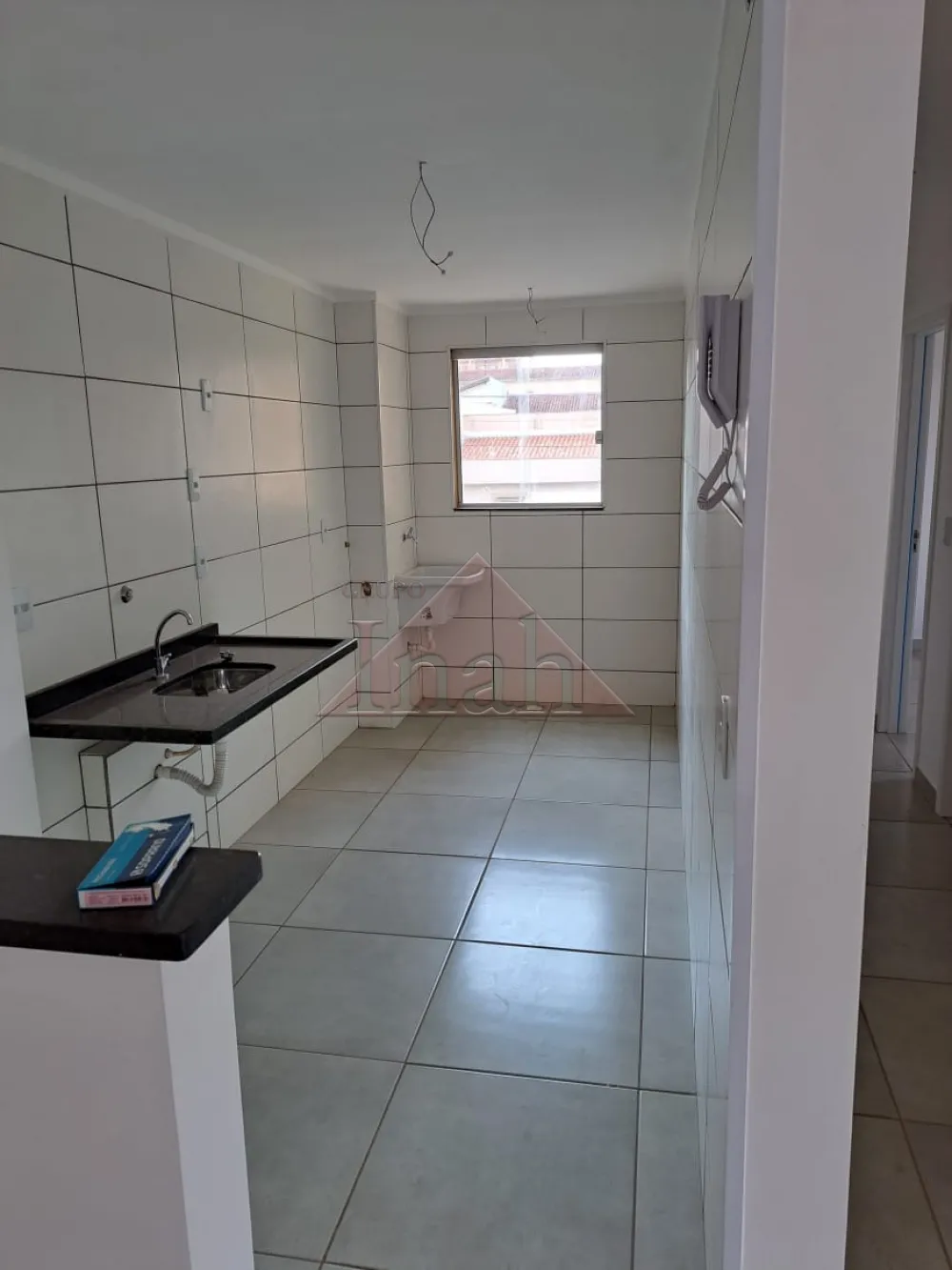 Alugar Apartamentos / Apartamento em Ribeirão Preto R$ 1.600,00 - Foto 3