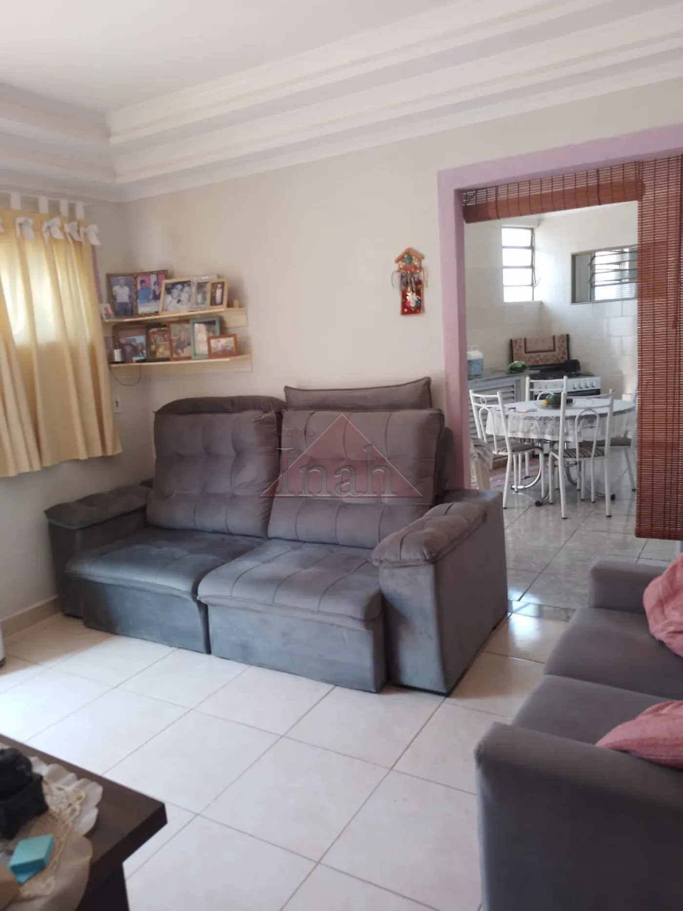 Alugar Casas / Casa em Ribeirão Preto R$ 1.600,00 - Foto 4