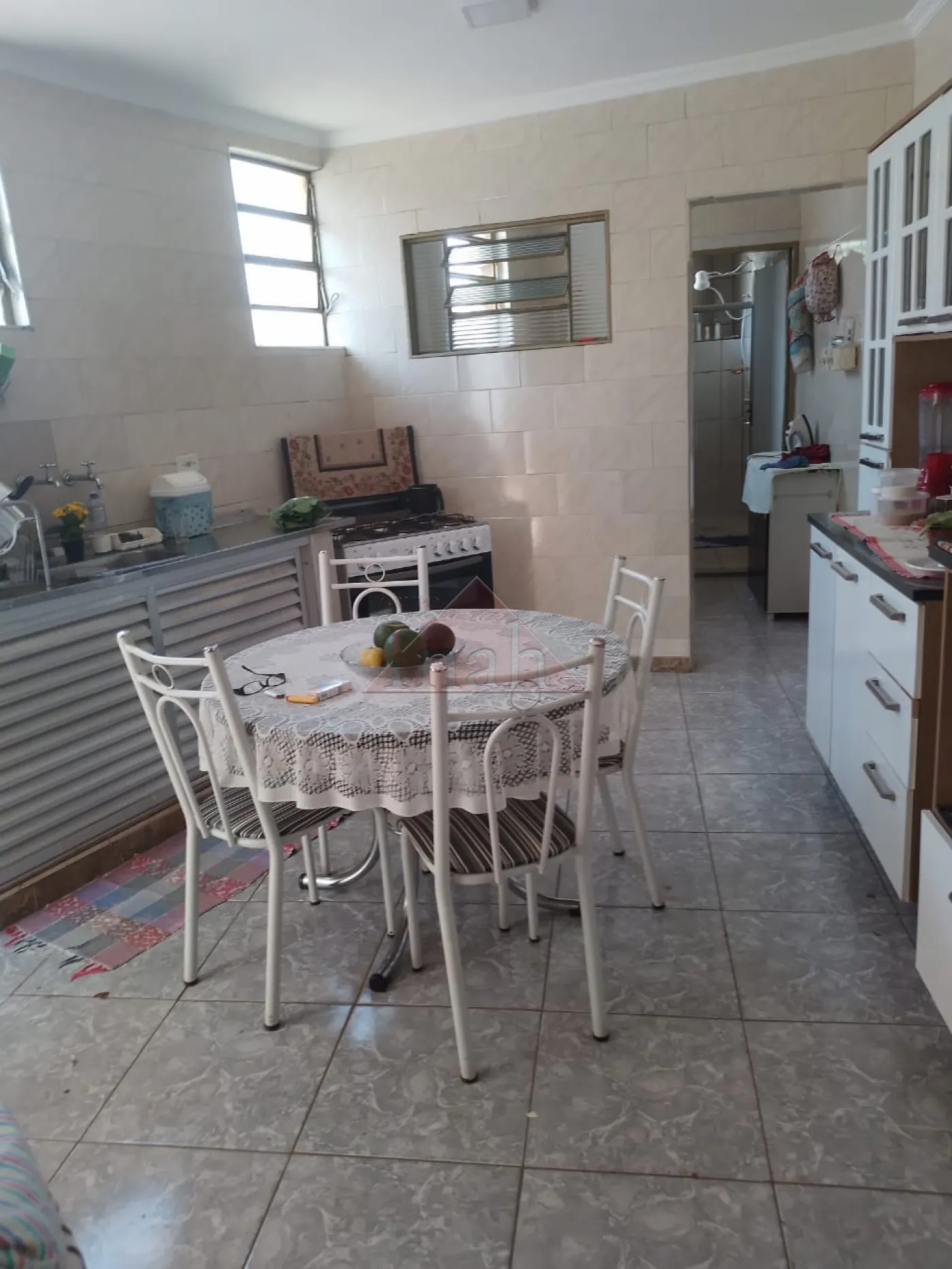 Alugar Casas / Casa em Ribeirão Preto R$ 1.600,00 - Foto 5