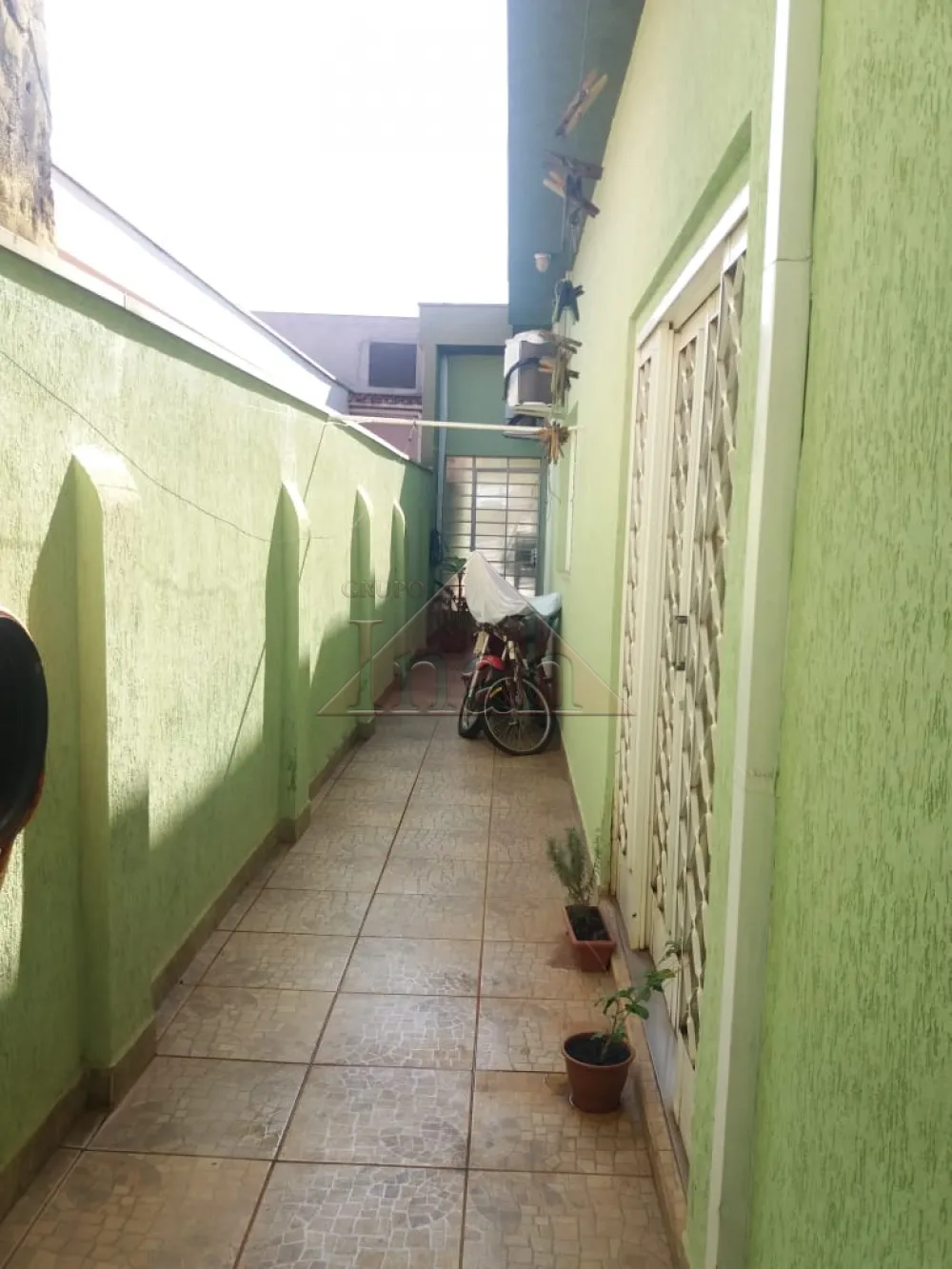 Comprar Casas / CASA RESIDENCIAL em Ribeirão Preto R$ 430.000,00 - Foto 4