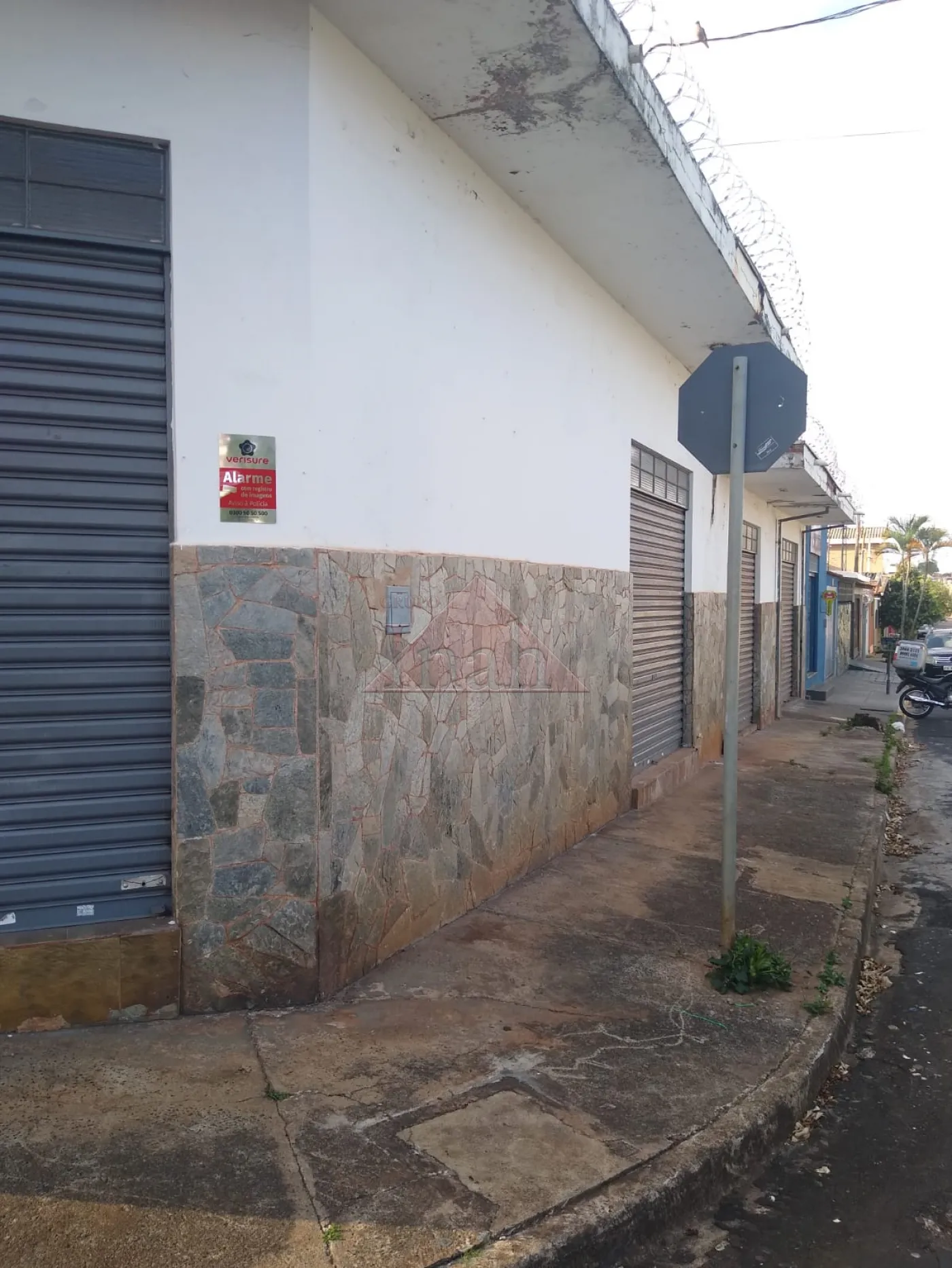 Alugar Comerciais / Salão em Ribeirão Preto R$ 2.000,00 - Foto 3