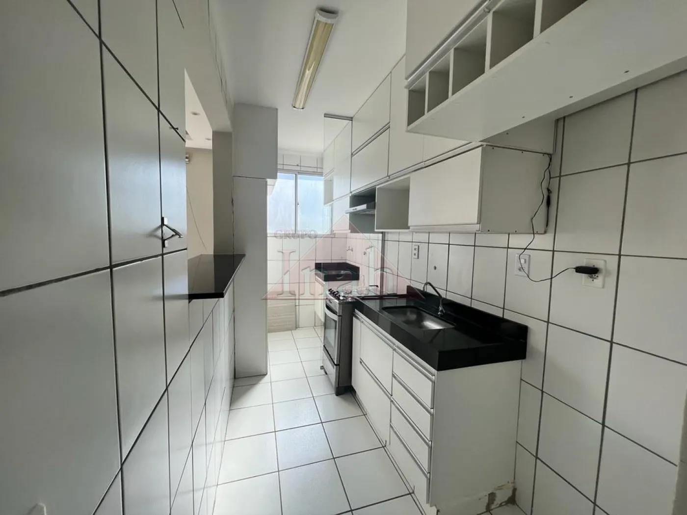 Comprar Apartamentos / Apartamento em Ribeirão Preto R$ 215.000,00 - Foto 2