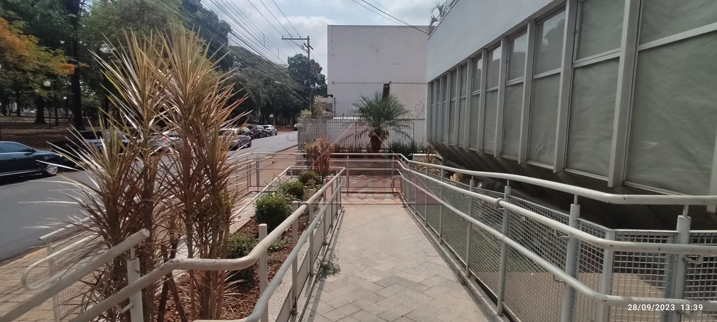 Alugar Comerciais / Salão em Ribeirão Preto R$ 20.000,00 - Foto 25