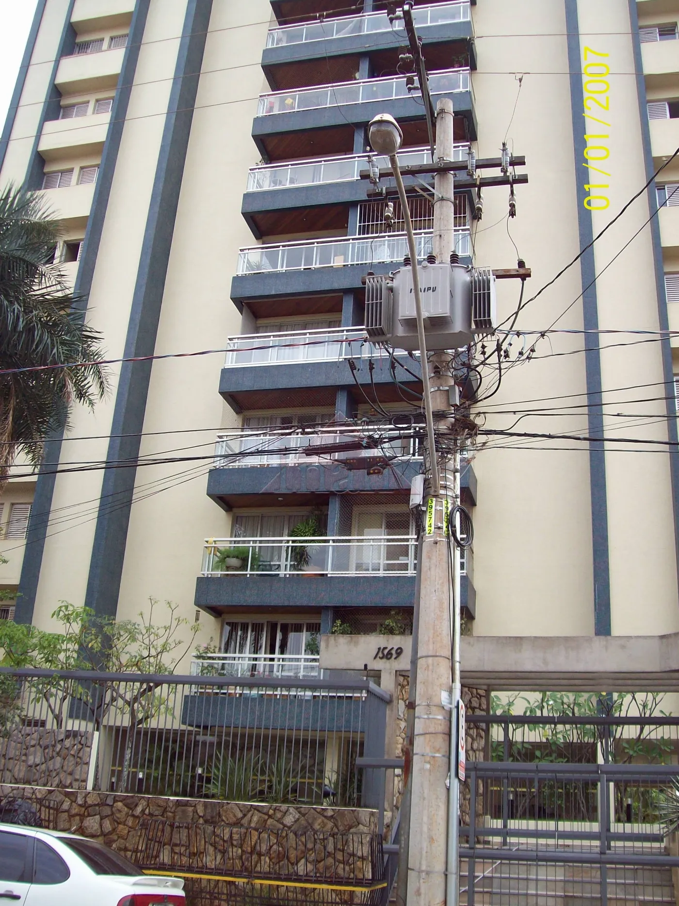 Alugar Apartamentos / Apartamento em Ribeirão Preto R$ 1.800,00 - Foto 1
