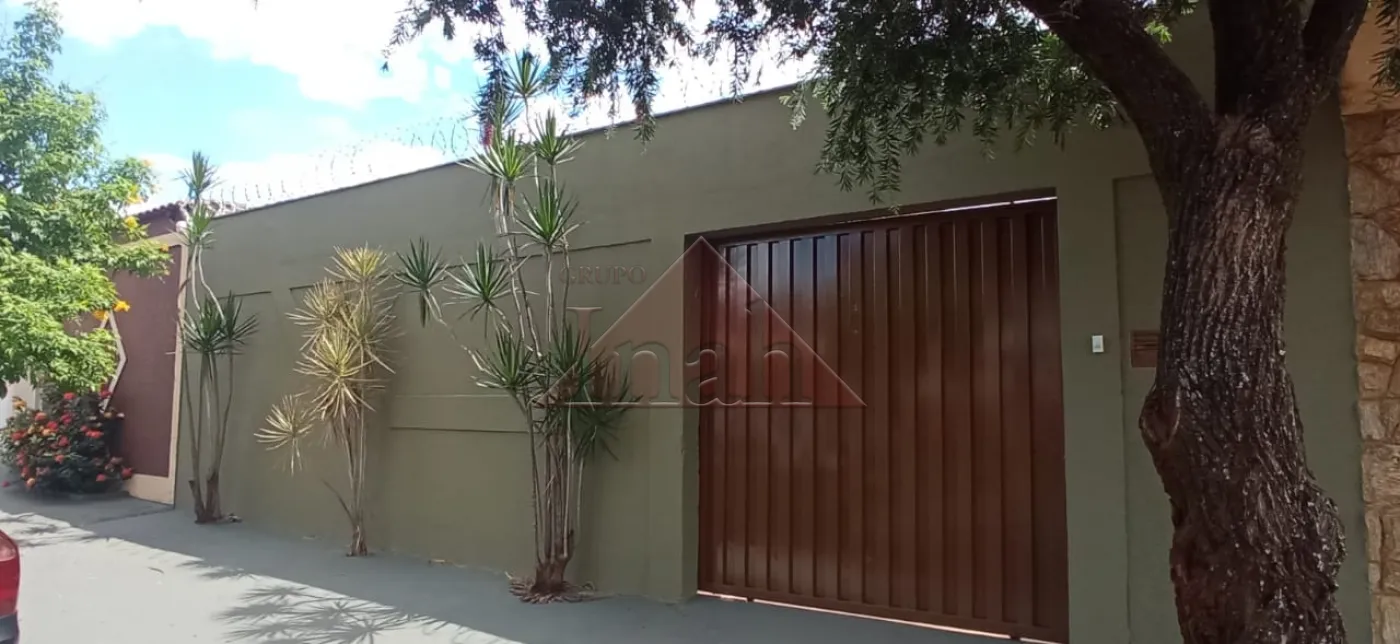 Alugar Casas / Casa em Ribeirão Preto R$ 2.300,00 - Foto 1