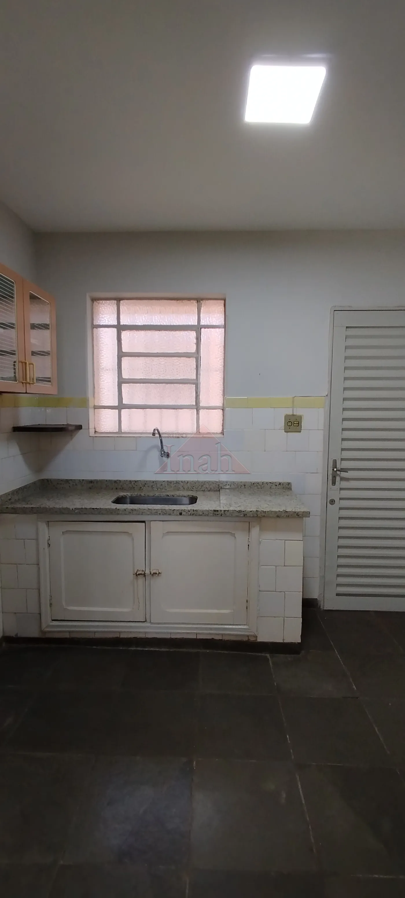 Alugar Casas / Casa em Ribeirão Preto R$ 3.500,00 - Foto 16