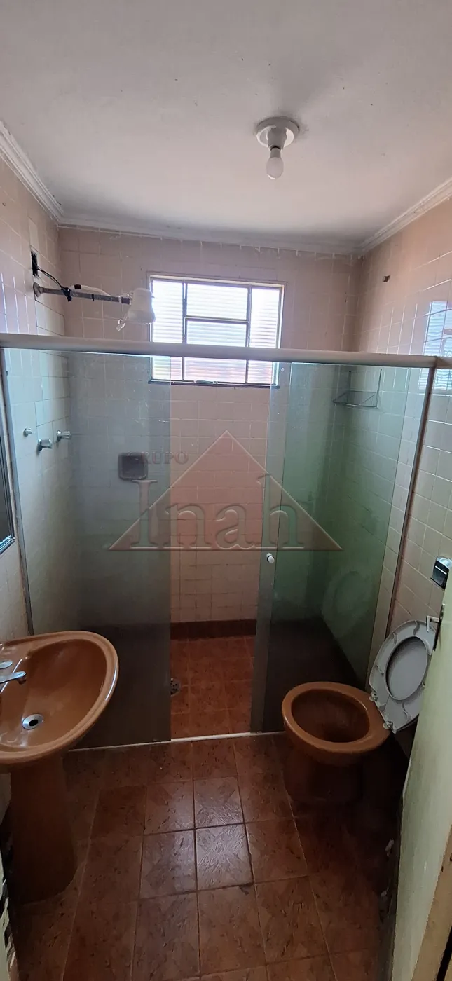 Alugar Casas / Casa em Ribeirão Preto R$ 1.100,00 - Foto 9
