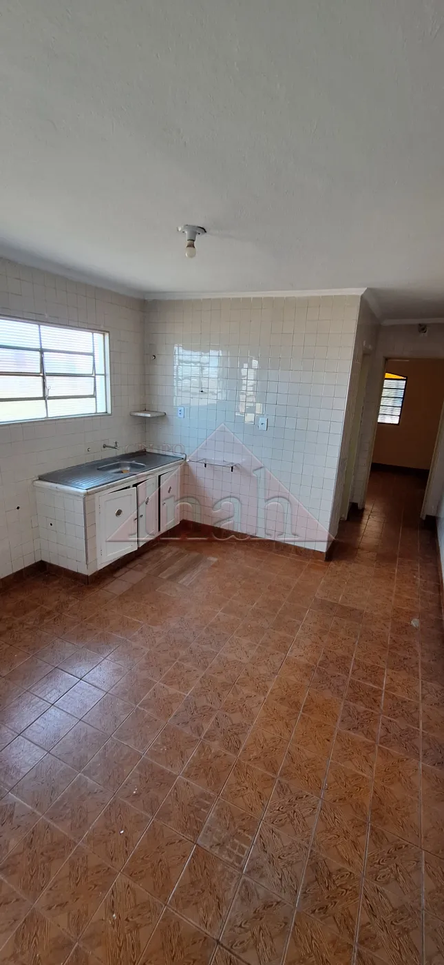 Alugar Casas / Casa em Ribeirão Preto R$ 1.100,00 - Foto 10