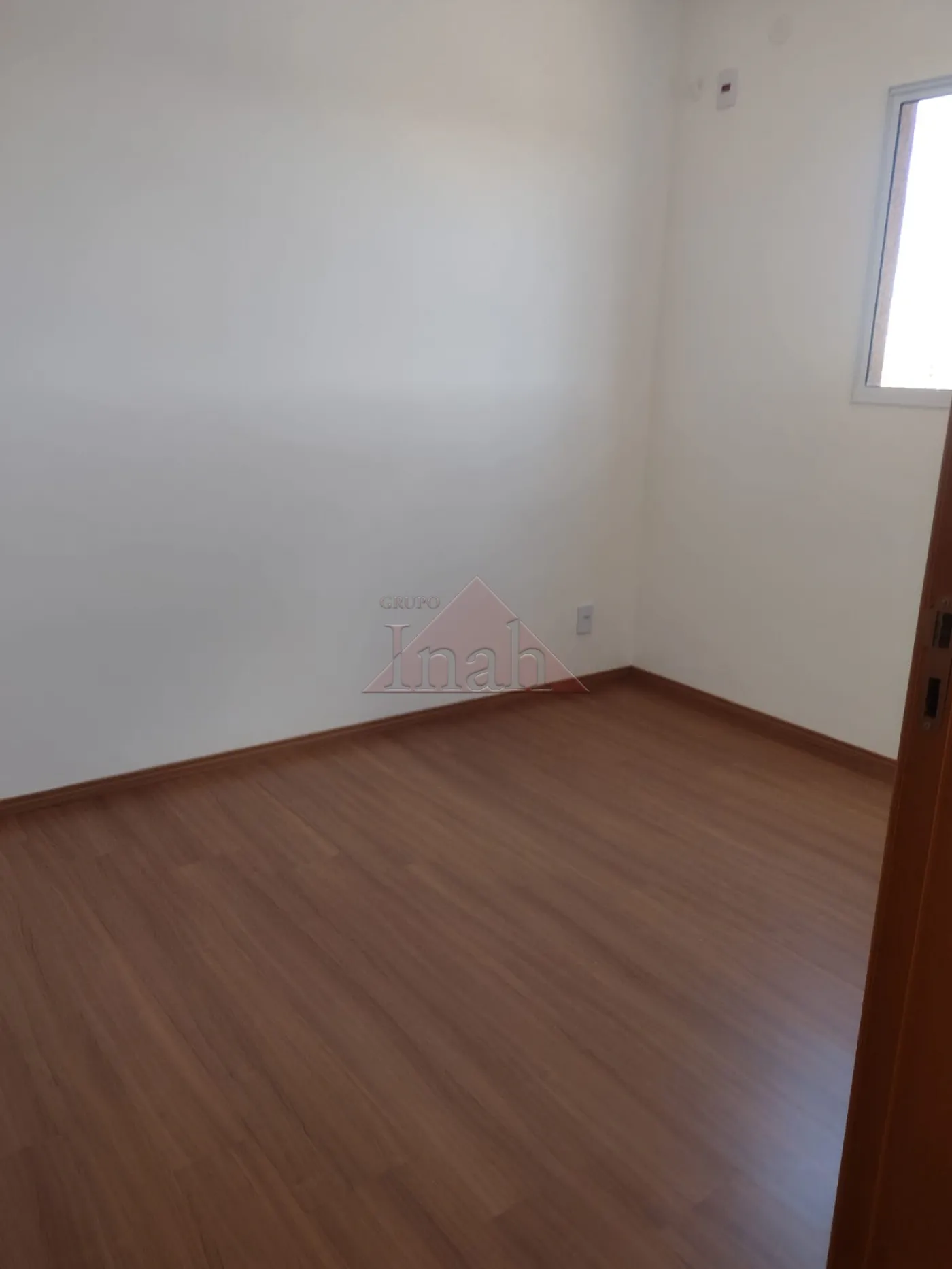 Alugar Apartamentos / Apartamento em Ribeirão Preto R$ 1.300,00 - Foto 5