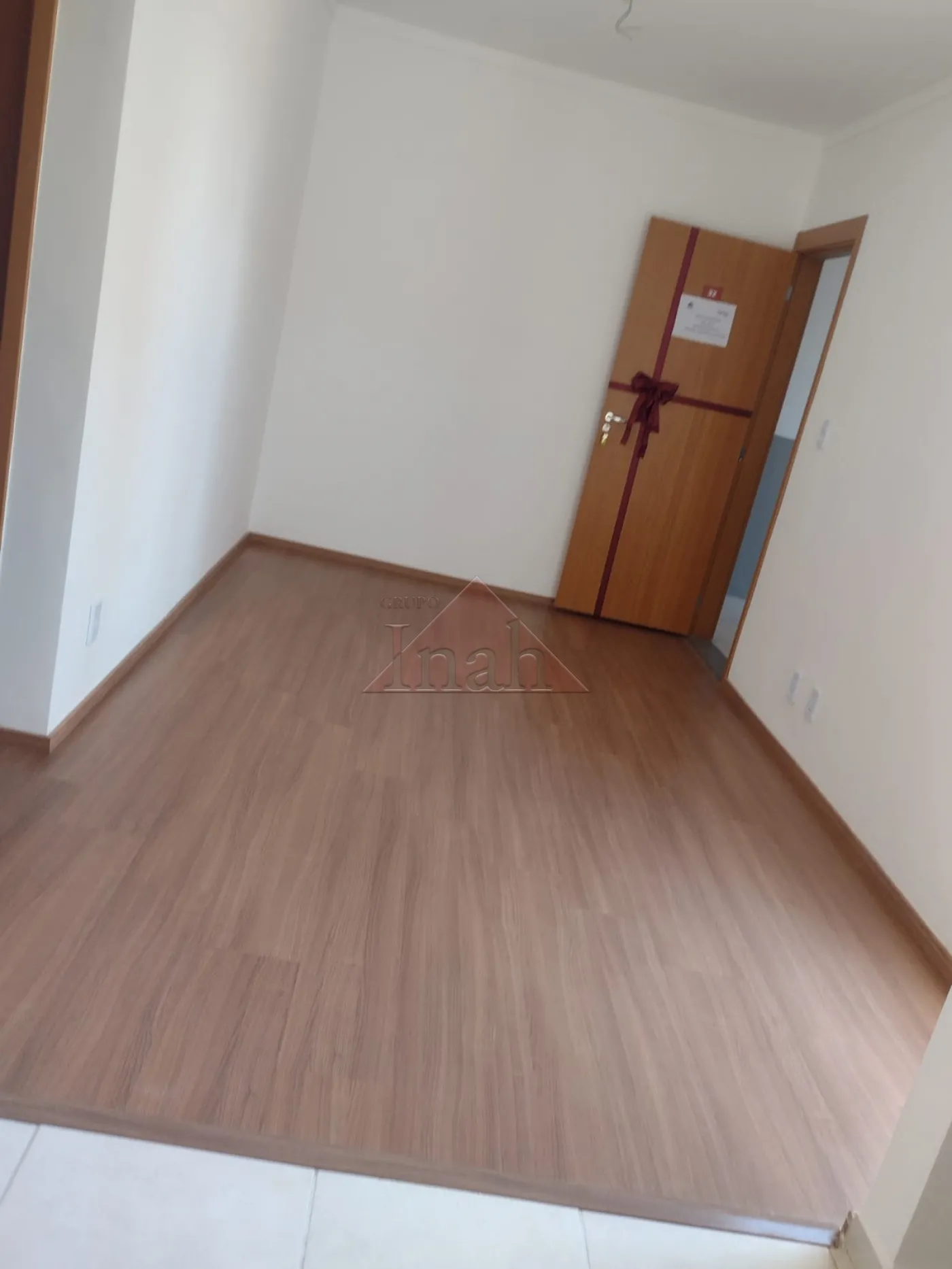 Alugar Apartamentos / Apartamento em Ribeirão Preto R$ 1.300,00 - Foto 6