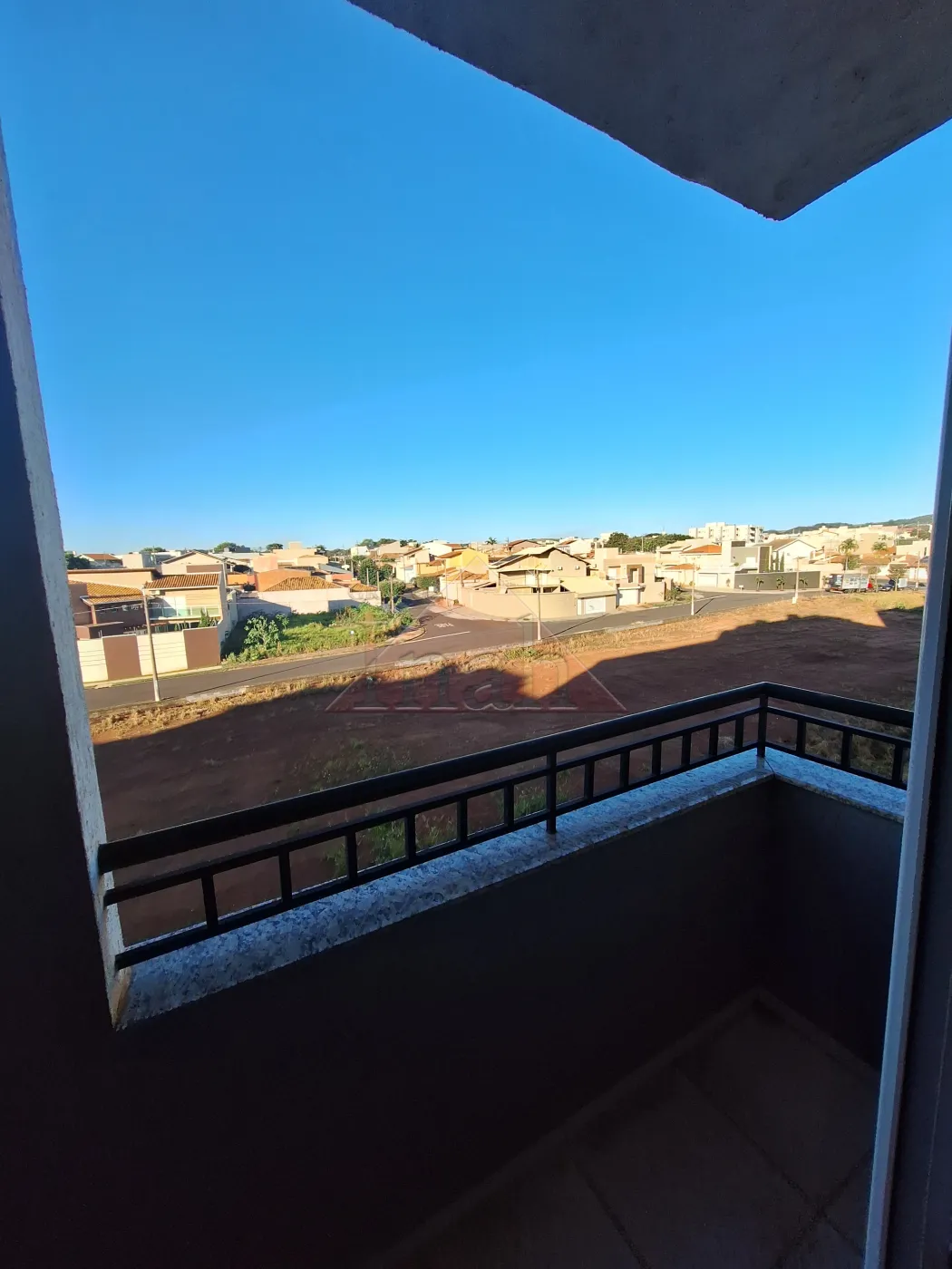 Alugar Apartamentos / Apartamento em RIBEIRÃO PRETO R$ 1.300,00 - Foto 3