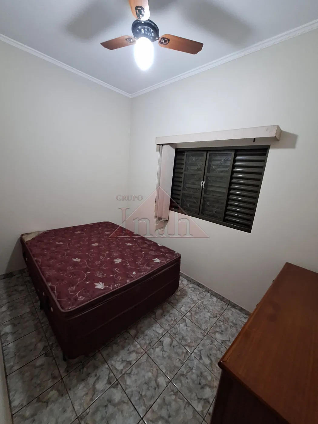 Alugar Casas / CASA RESIDENCIAL em Ribeirão Preto R$ 1.100,00 - Foto 4