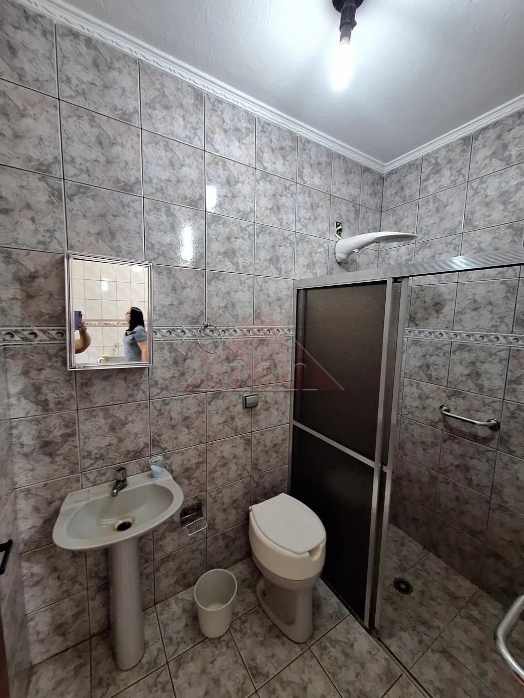 Alugar Casas / CASA RESIDENCIAL em Ribeirão Preto R$ 1.100,00 - Foto 7