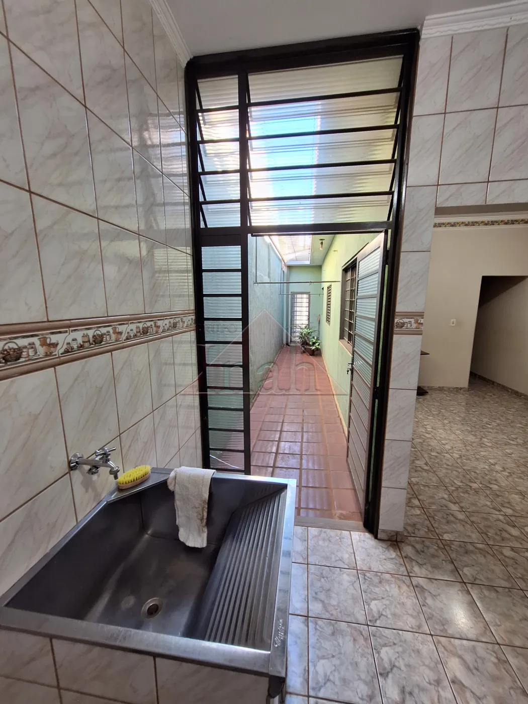 Alugar Casas / CASA RESIDENCIAL em Ribeirão Preto R$ 1.100,00 - Foto 10