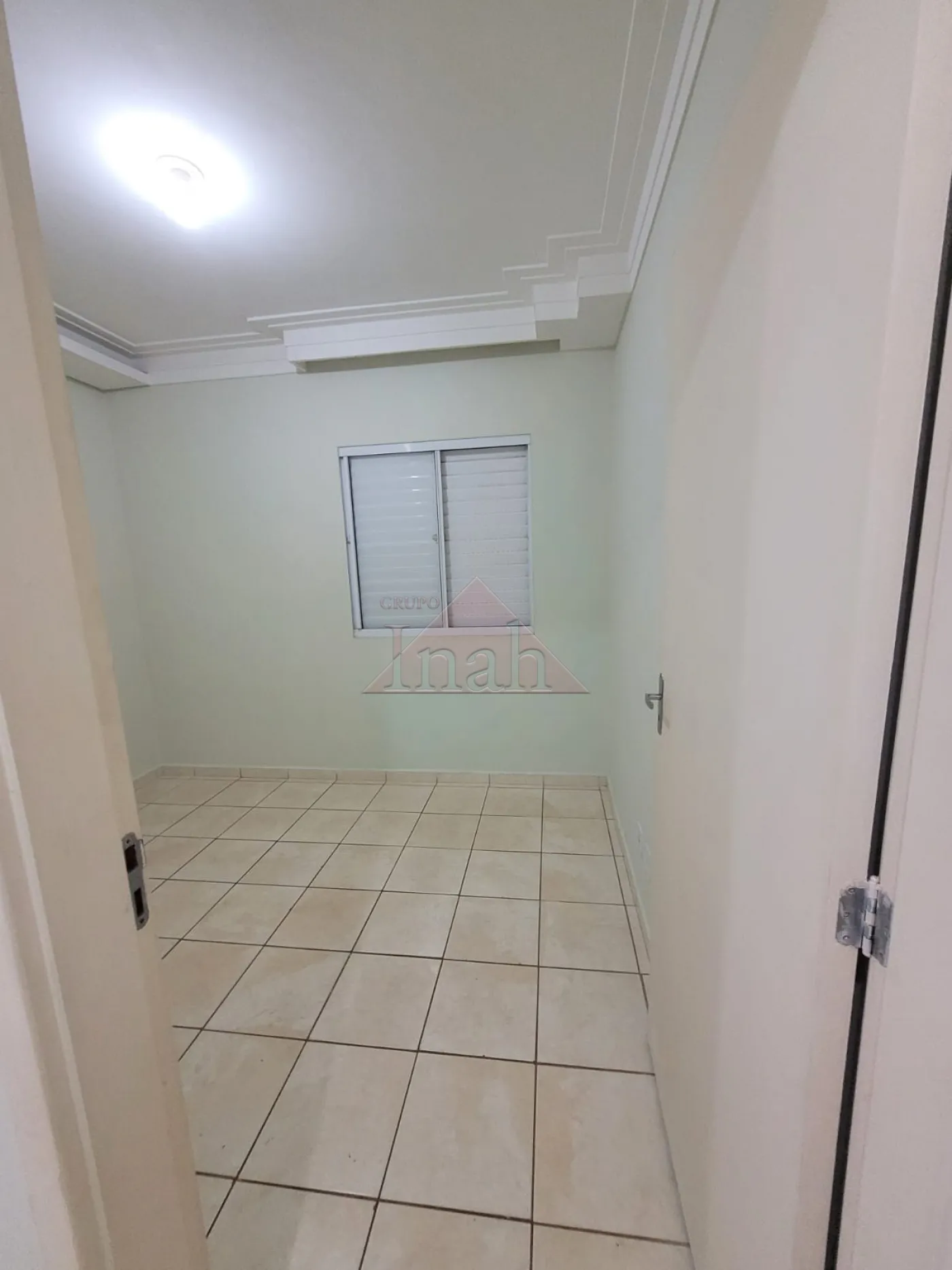 Alugar Apartamentos / Apartamento em Ribeirão Preto R$ 800,00 - Foto 11