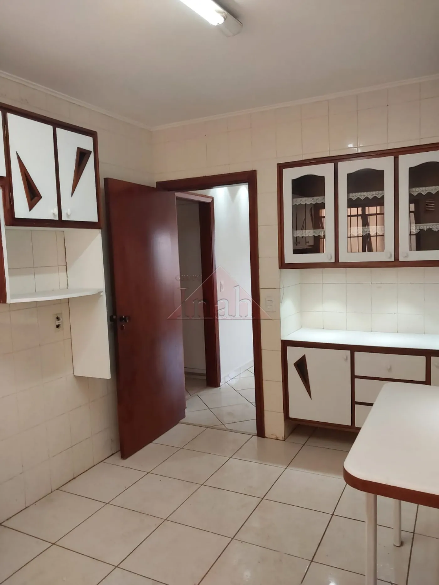 Alugar Apartamentos / Apartamento em Ribeirão Preto R$ 2.800,00 - Foto 11