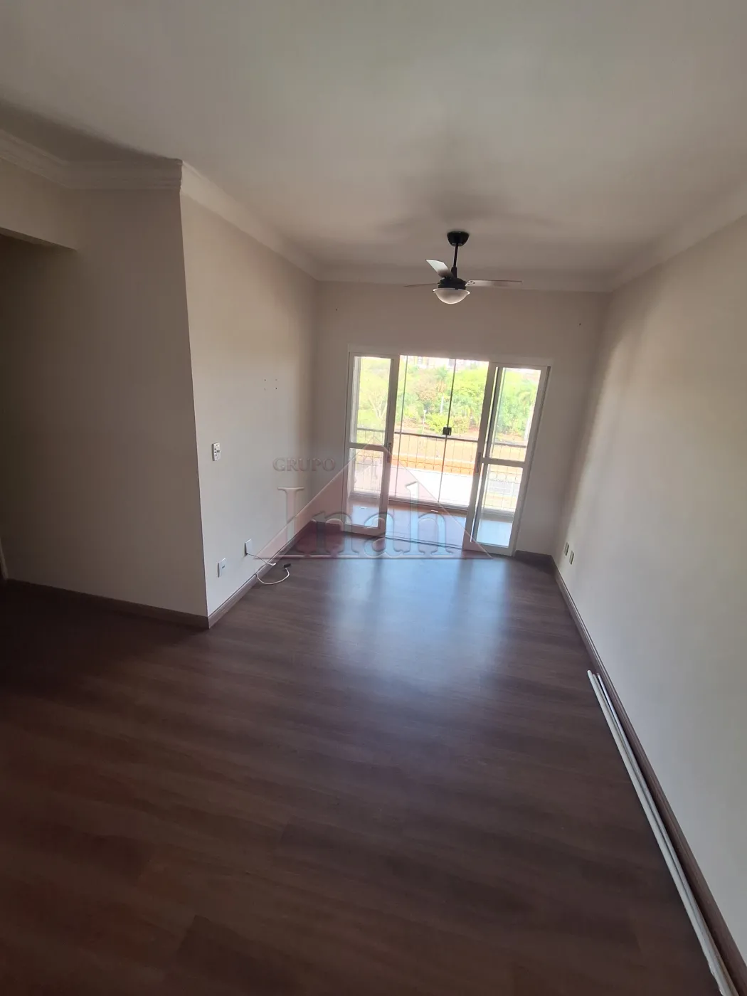 Alugar Apartamentos / Apartamento em Ribeirão Preto R$ 1.600,00 - Foto 1