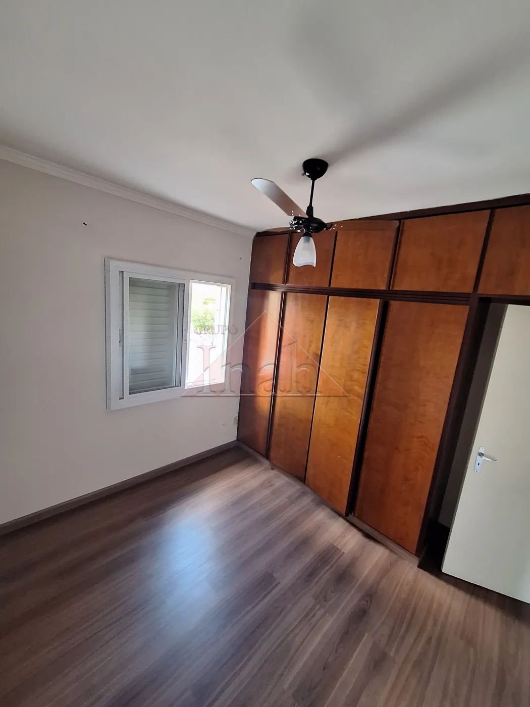Alugar Apartamentos / Apartamento em Ribeirão Preto R$ 1.600,00 - Foto 4