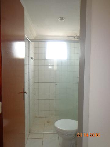 Alugar Apartamentos / Apartamento em Ribeirão Preto R$ 600,00 - Foto 2