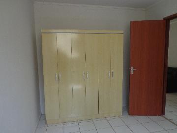 Alugar Apartamentos / Apartamento em Ribeirão Preto R$ 650,00 - Foto 1