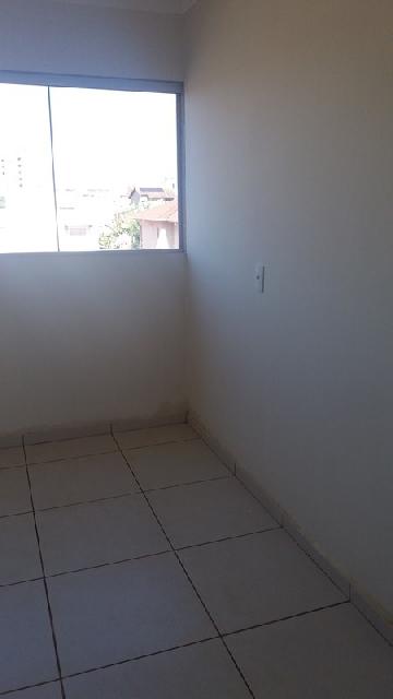 Alugar Apartamentos / Apartamento em Ribeirão Preto R$ 1.200,00 - Foto 1