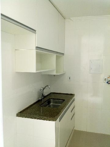 Alugar Apartamentos / Apartamento em Ribeirão Preto R$ 750,00 - Foto 12