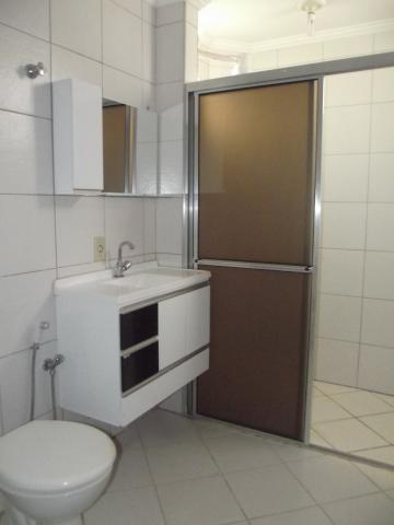 Alugar Apartamentos / Apartamento em Ribeirão Preto R$ 700,00 - Foto 12