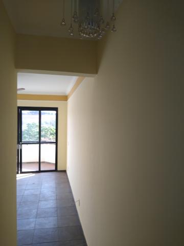 Alugar Apartamentos / Apartamento em Ribeirão Preto R$ 1.000,00 - Foto 1