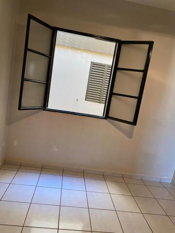Comprar Apartamentos / Apartamento em Ribeirão Preto R$ 190.000,00 - Foto 2