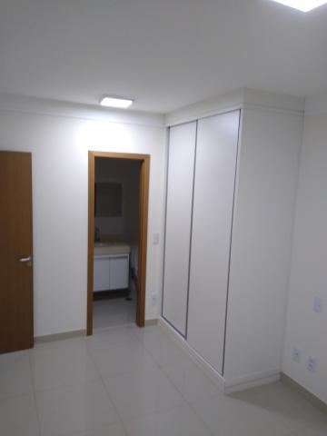 Alugar Apartamentos / Apartamento em Ribeirão Preto R$ 3.800,00 - Foto 2